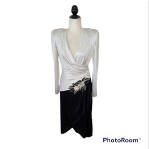 Abby Kent Vintage Black & White Floral Detail Wrap Dress